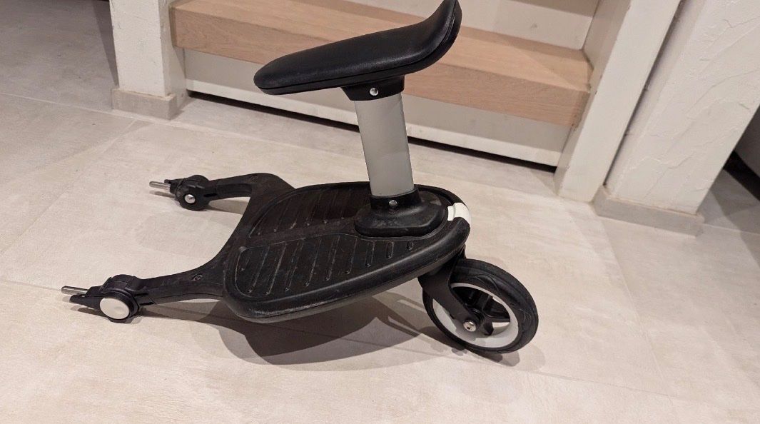 Bugaboo Kinderwagen Zubehör: Bugaboo Buggy Board mit Sitz – guter Zustand – Gebraucht aus Langnau am Albis von klavierzh 1