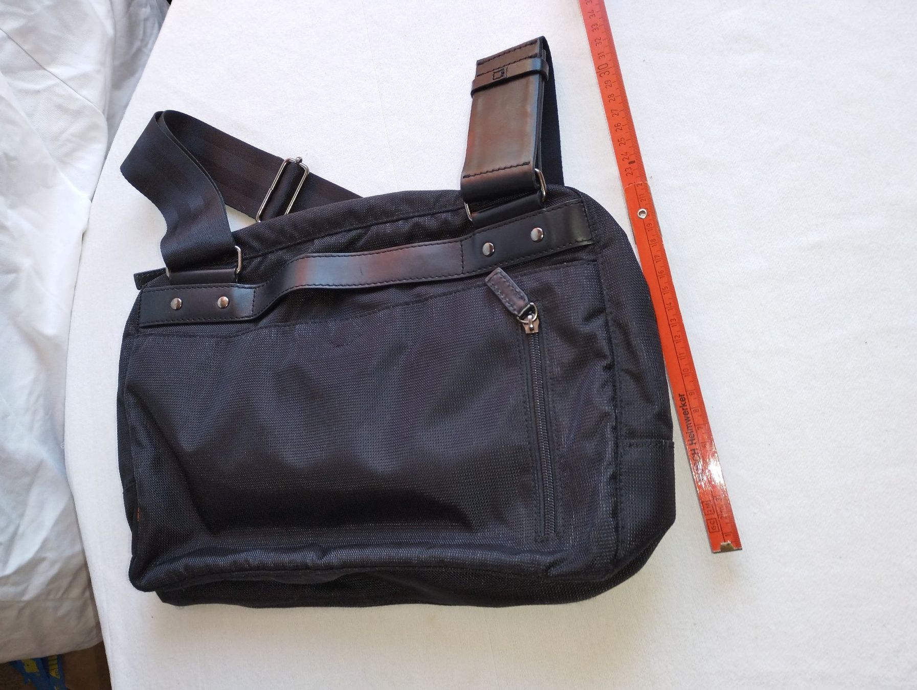 Bree Borse: Messenger Bags: Bree & Jost – Usato da Oberwil BL venduto da suaku 4