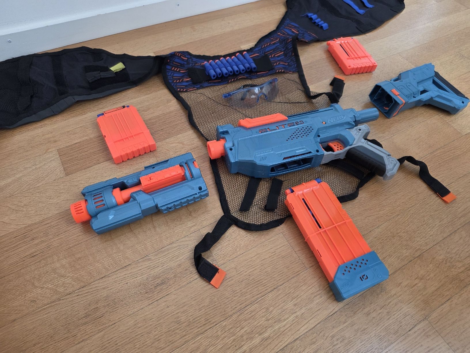 Nerf Spielzeuge: XL Nerf Battleset – Neu (gemäss Beschreibung) aus Zürich von ebednarek 1