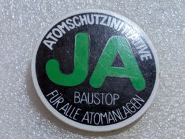 Ansteckbutton 235: