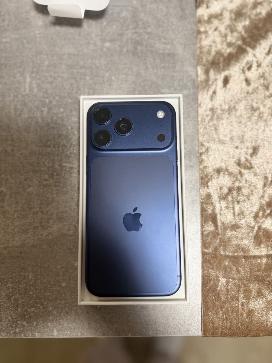 Apple Telefoni cellulari / Smartphones: iPhone 17 Pro Max 1To – Usato da Etoy venduto da Sdx1312 3
