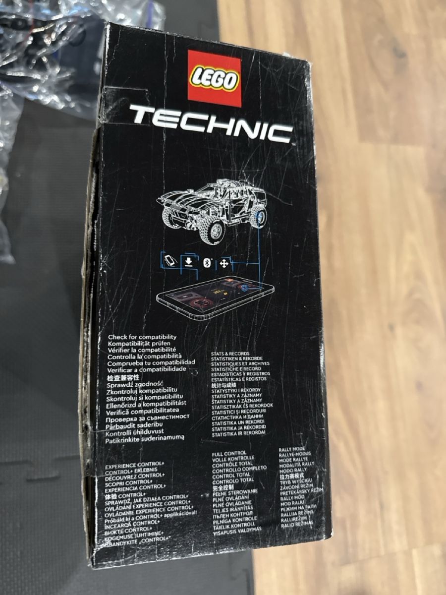 Lego Kit di costruzioni: LEGO Technic Audi RS Q e-tron 42160 gebraucht  – Usato da Nidfurn venduto da sugl87 6