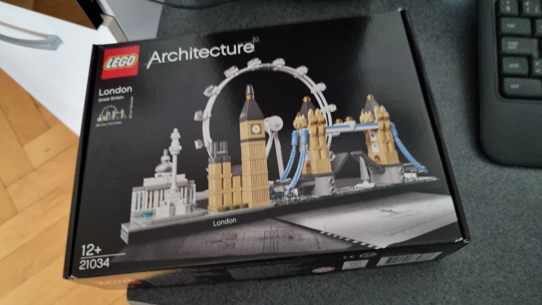 Lego Kit di costruzioni: Lego  LONDON  21034 – Usato da La Chaux-de-Fonds venduto da mikilo1