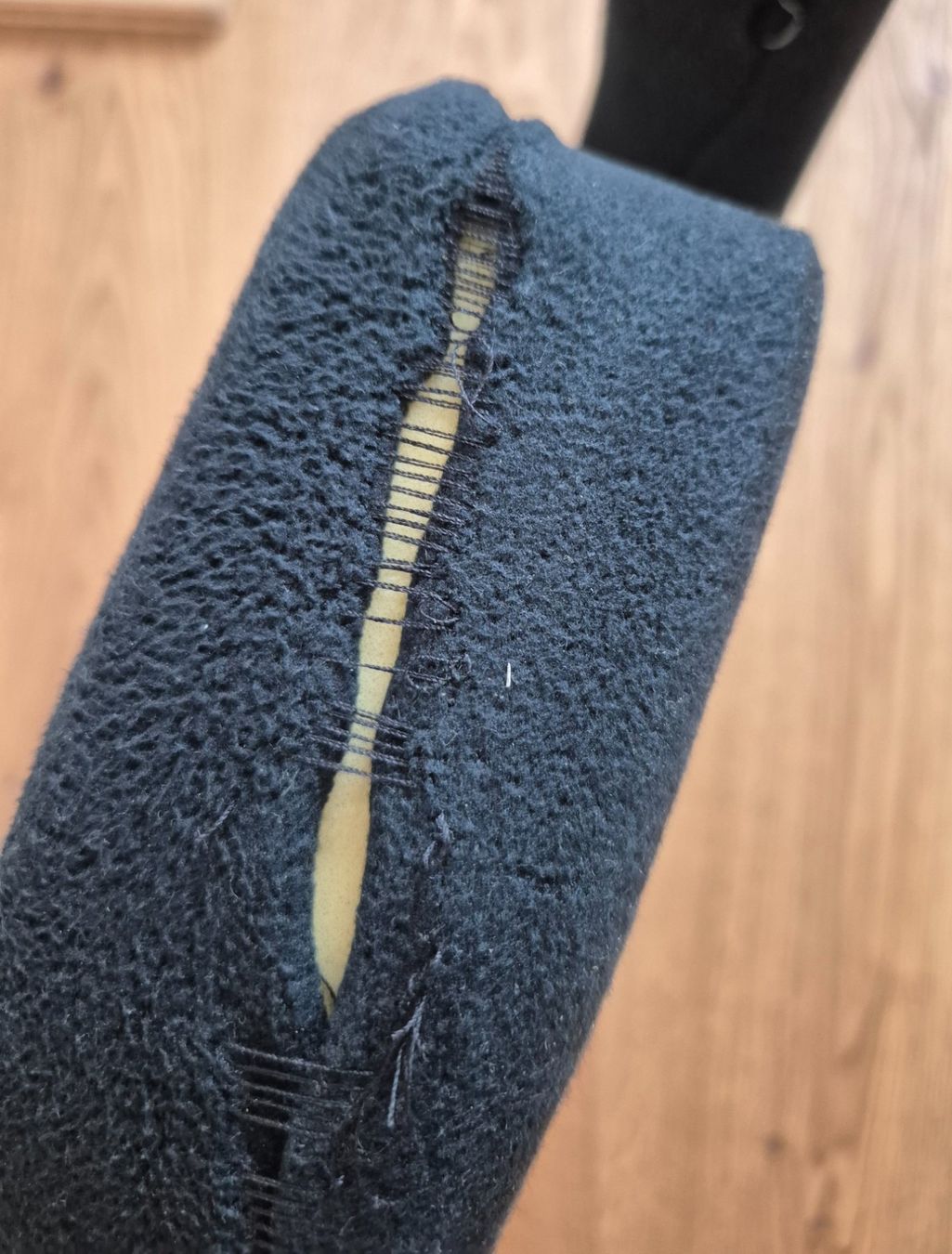 Kissen: Ergonomisches Stuhlkissen – Gebraucht aus Gams von tischi97 4