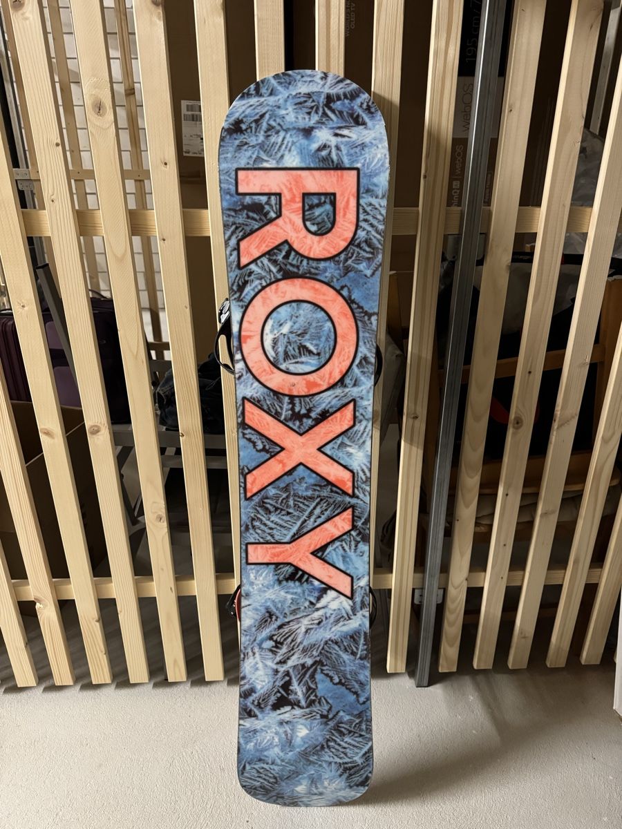 Roxy Board: ROXY Snowboard – Usato da Uznach venduto da jasmino12 2
