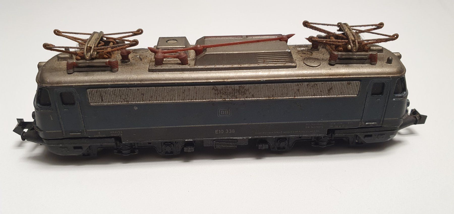 Trix Modelleisenbahnen: Minitrix 2930 Elektrolok BR E 10.3, (MBL) – Gebraucht aus Birr von waruco 2