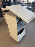 Schrank mit Rollen weiss aufklappbar