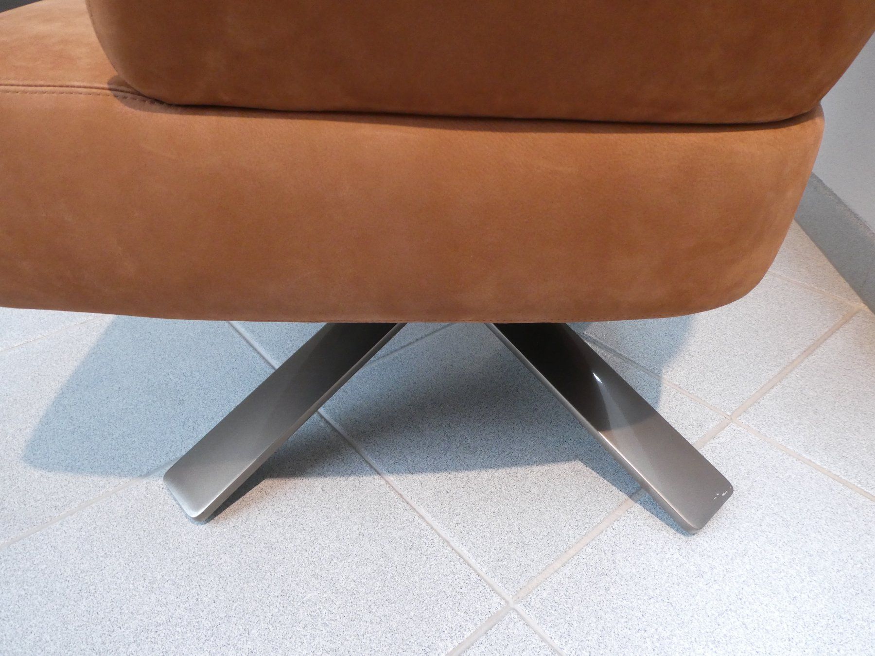 Minotti Fauteuils: Minotti Sessel Reeves "small" – Neuf (Voir description) à Wil SG par GAMMA_Wil 5