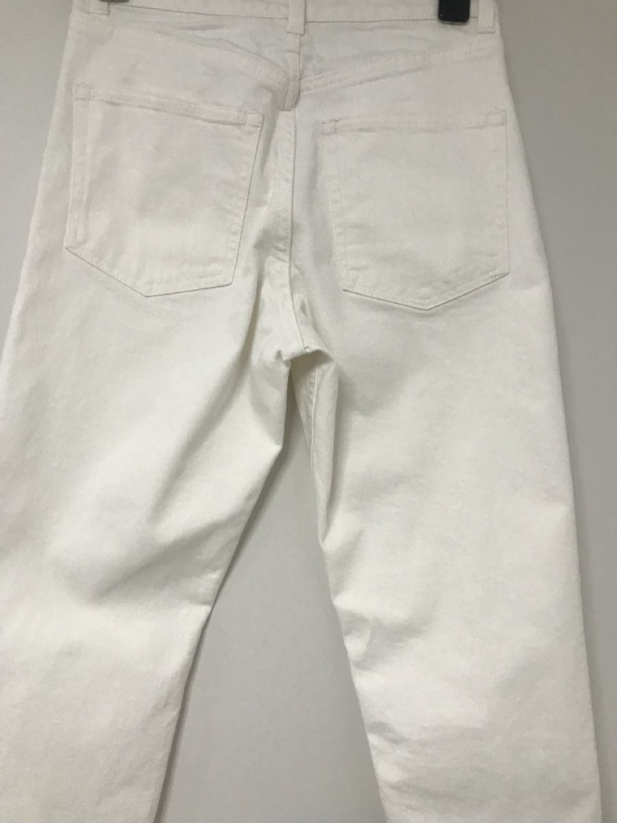 H&M Jeans: H&M Damenjeans Gr. 36 Weiss – Gebraucht aus Dübendorf von nela123 2