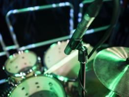 Microfoni: MIC 77H Overhead-Schlagzeugmikrofon – Nuovo e nell'imballaggio originale da Däniken SO venduto da Profog1 5