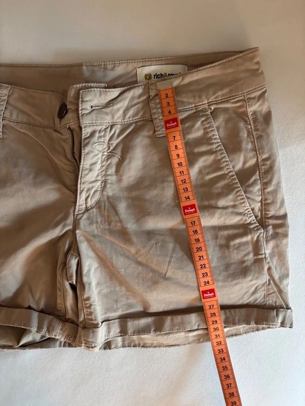 Rich & Royal Hosen: Kurze Hosen beige – Gebraucht aus Rafz von mar_j7dl 2