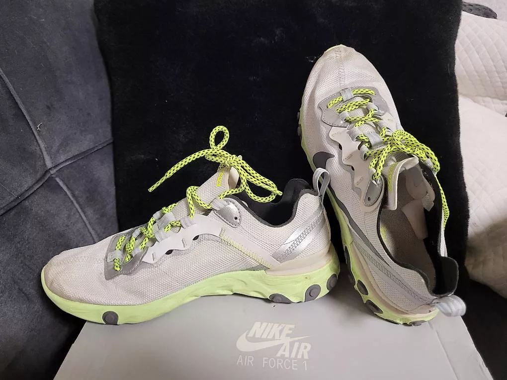 Nike Scarpe da uomo: Nike react – Usato da Birmenstorf AG venduto da PetraW6