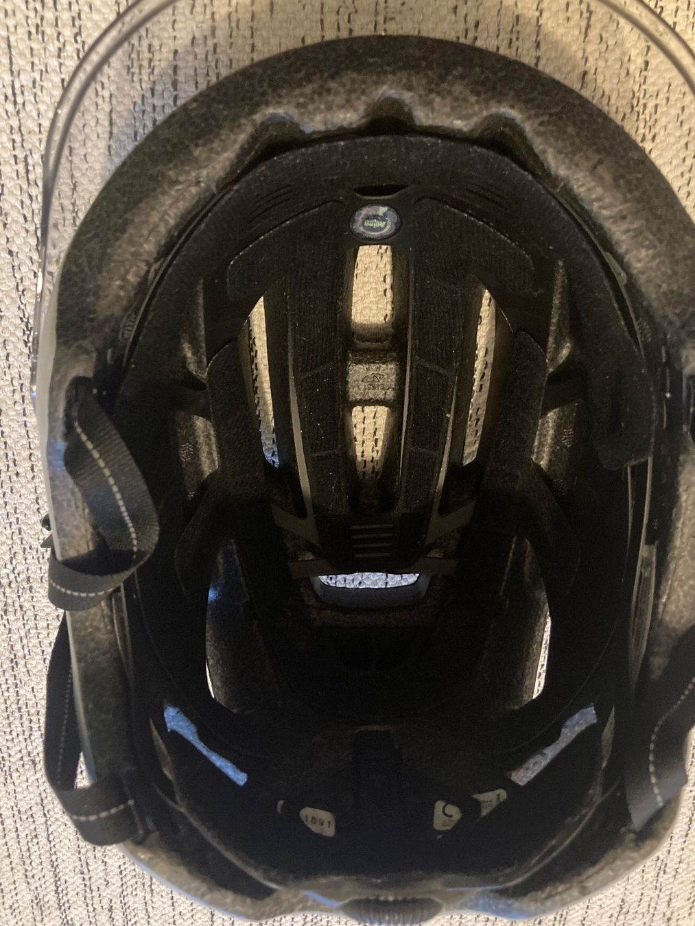 Caschi: Velo Helm – Usato da St. Gallen venduto da Corinne1234 3