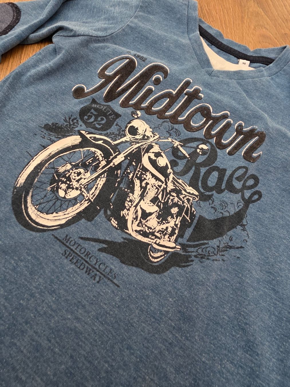 Camicie, T-shirt & Polo: Langarmshirt, Longsleeve Gr. 98 – Usato da Nebikon venduto da Japostyle 2