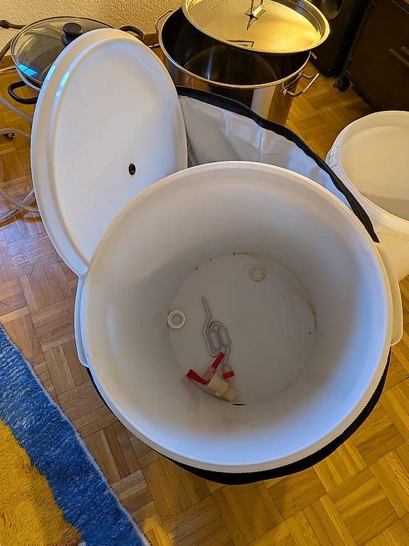Kit bricolage: Matériel de brassage de bière  – Usato da Lausanne venduto da YannLepo 4