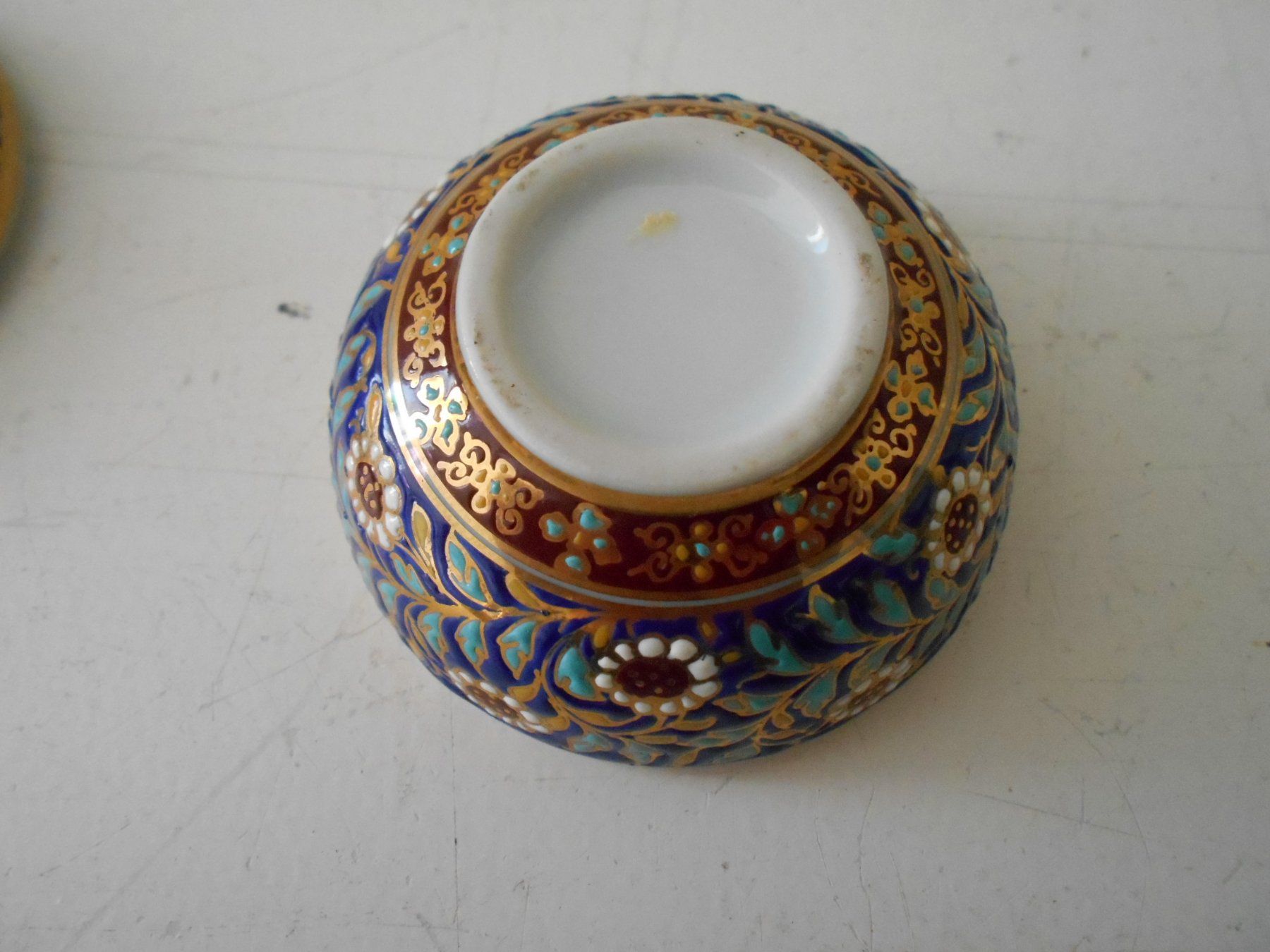 Coupes: Deckoschale Cloisoné ca. 6 cm Durchm. – D'occasion à Hünibach par vielesachen 2