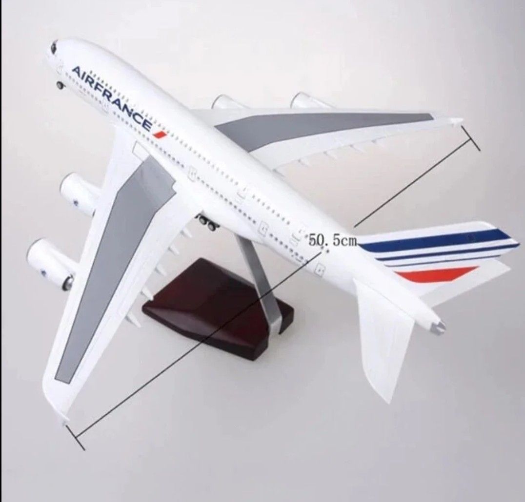 Airbus Kit di modellismo & Modellini statici: Airbus A380 42 cm – Nuovo e nell'imballaggio originale da Vernier venduto da 19pigments 2