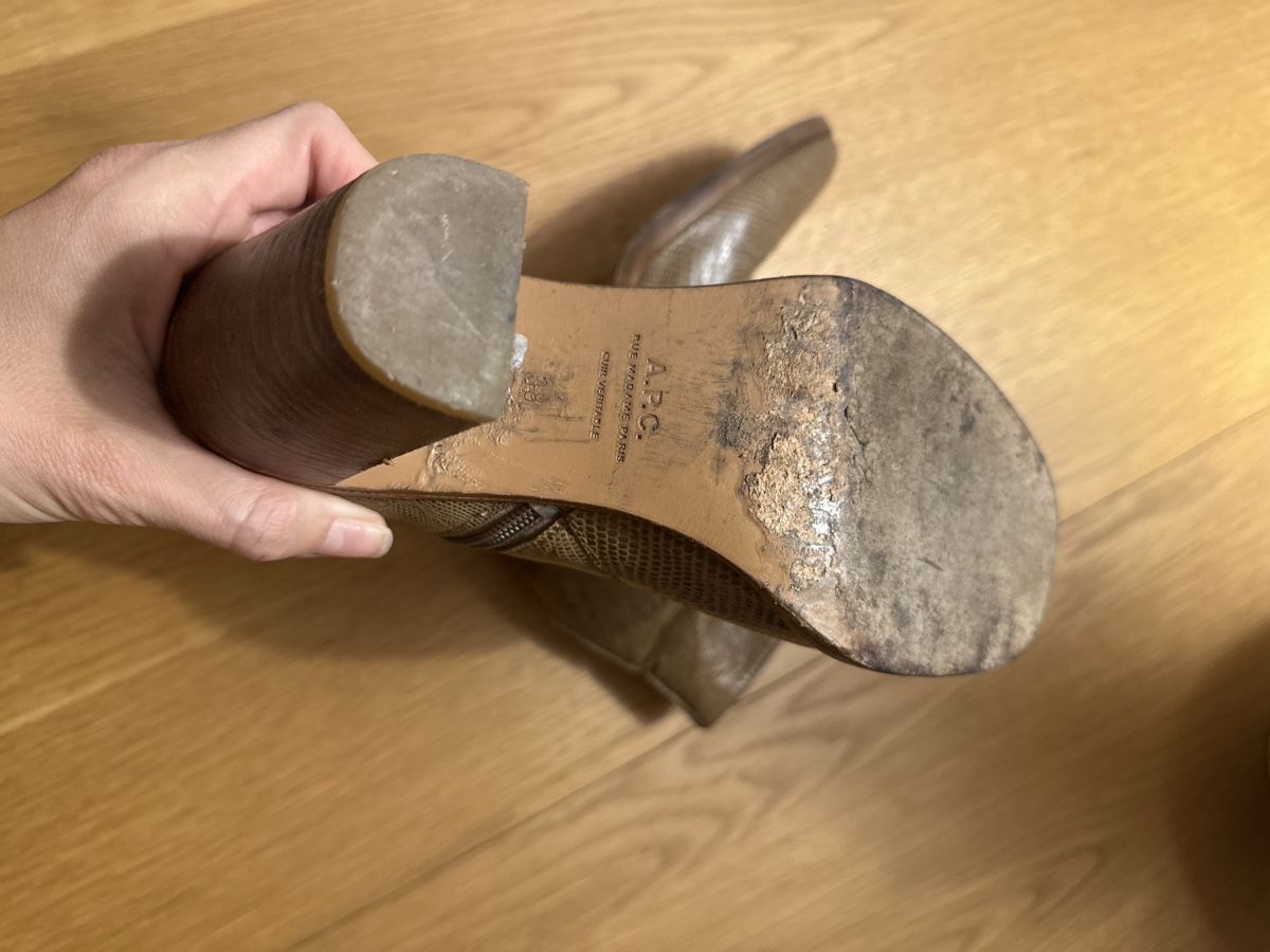 Apc Damenschuhe: APC boots – Gebraucht aus Zürich von ASQ88 3