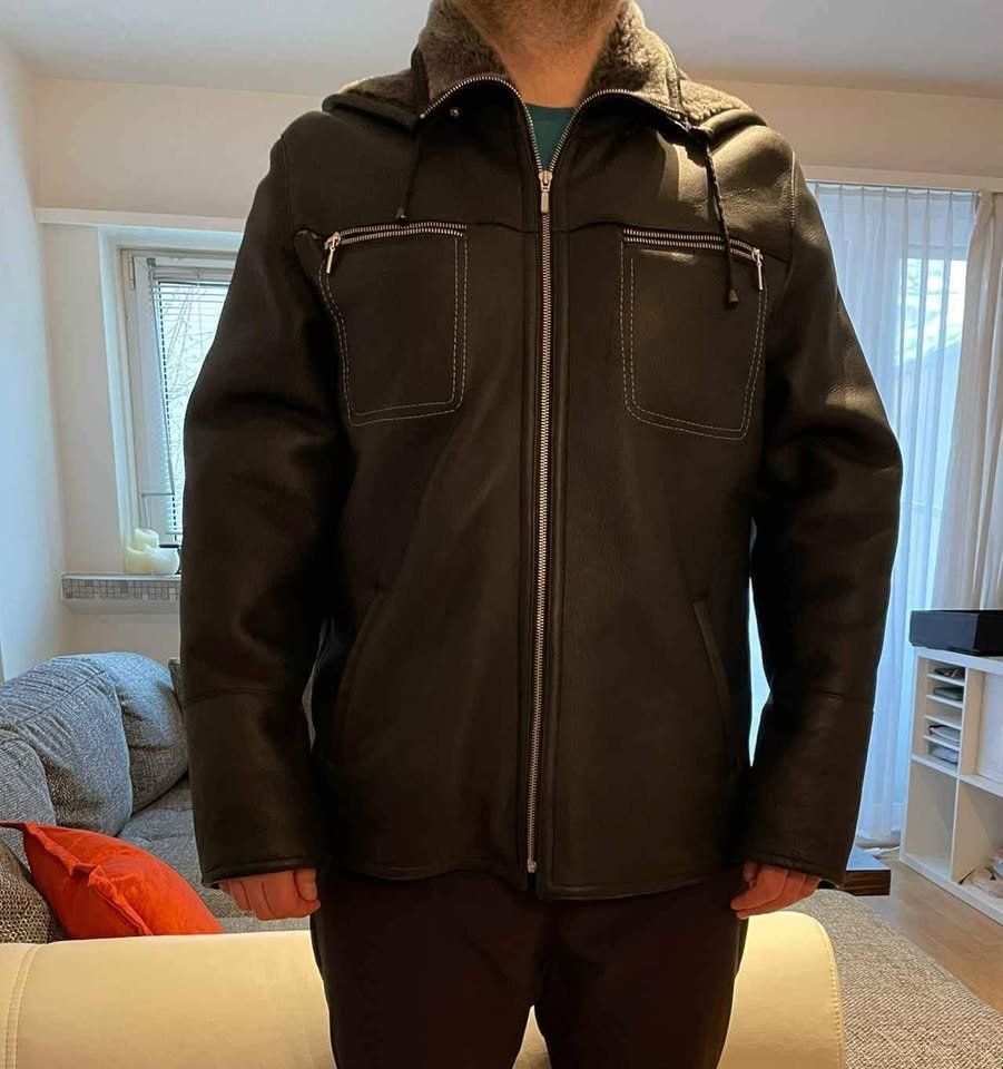 Giacche: Echtlederjacke mit Fellfutter und Kapuze M / L Gr – Usato da Zürich venduto da Empstorm