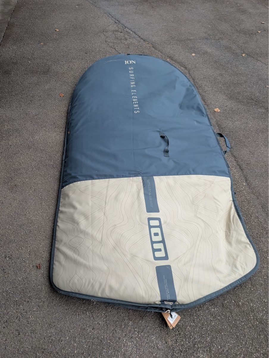 Naish Gommoni, kayak & canoe: Naish Hover 140 Foil Board – Usato da Sargans venduto da luk_6kd2 2