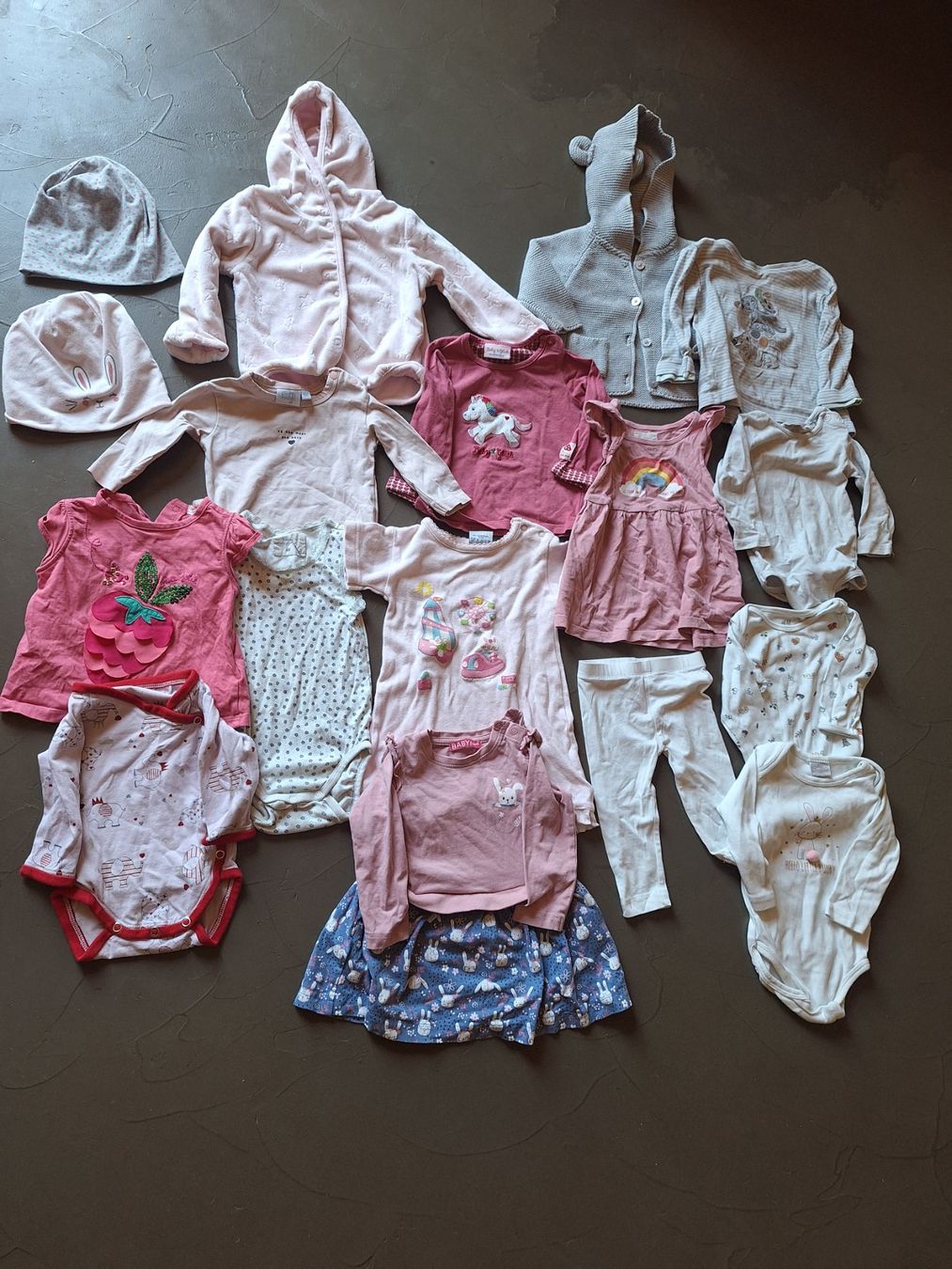 Lotti & Set di vestiti: Mädchenkleider Gr.68/74 – Usato da Erlenbach i. S. venduto da b.ogi85 2