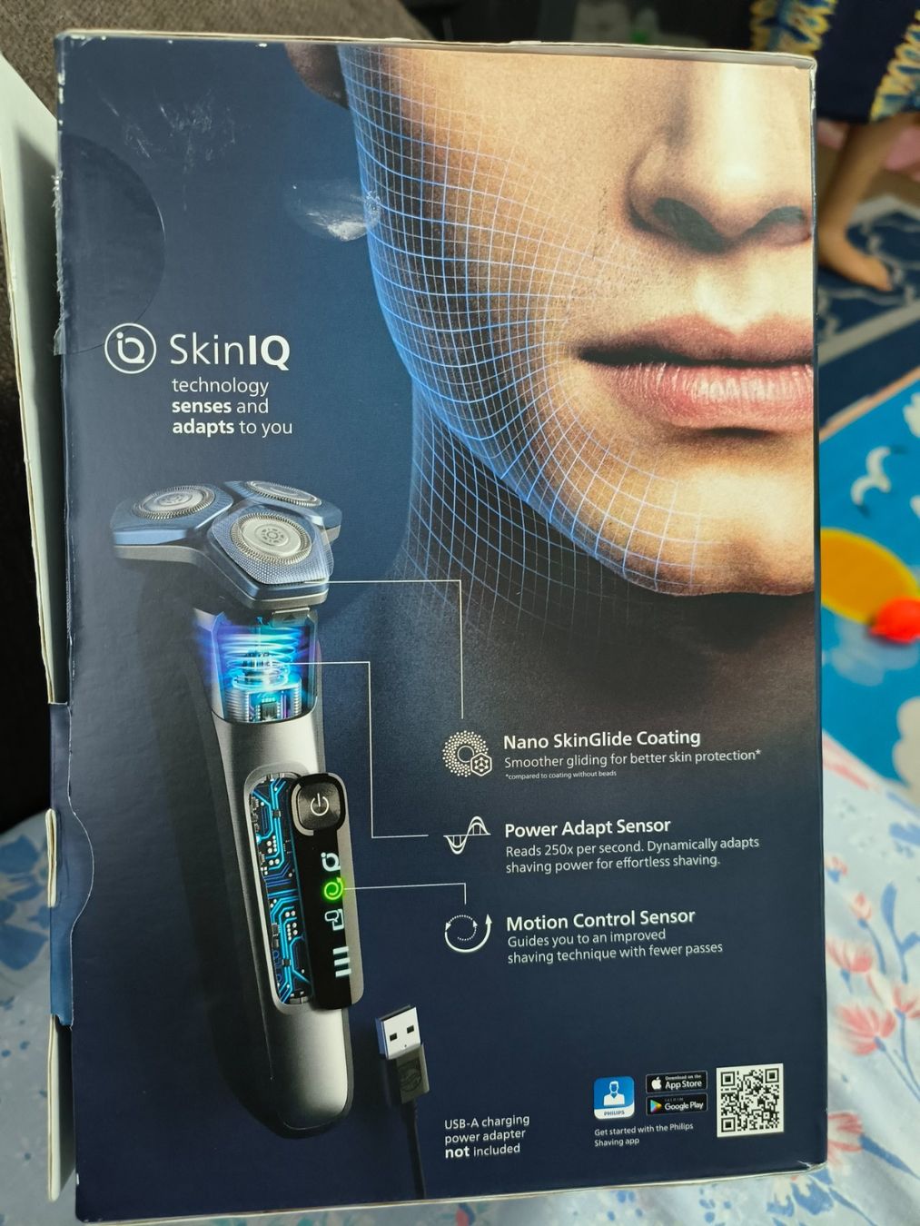 Philips Rasoi & Lamette da barba: Philips 7000 serie rasierer – Nuovo (secondo la descrizione) da Holderbank AG venduto da Pira20 1