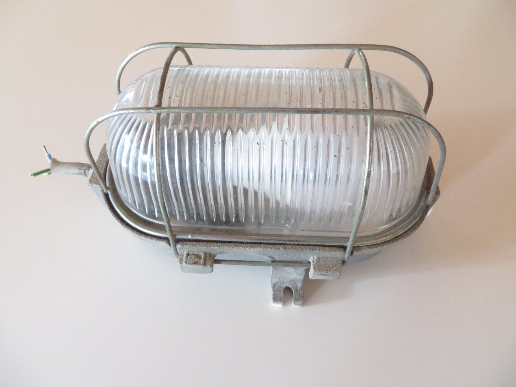 Lampade: Designer Kellerlampe Kellerleuchte – Usato da Burgdorf venduto da ros_ybf6