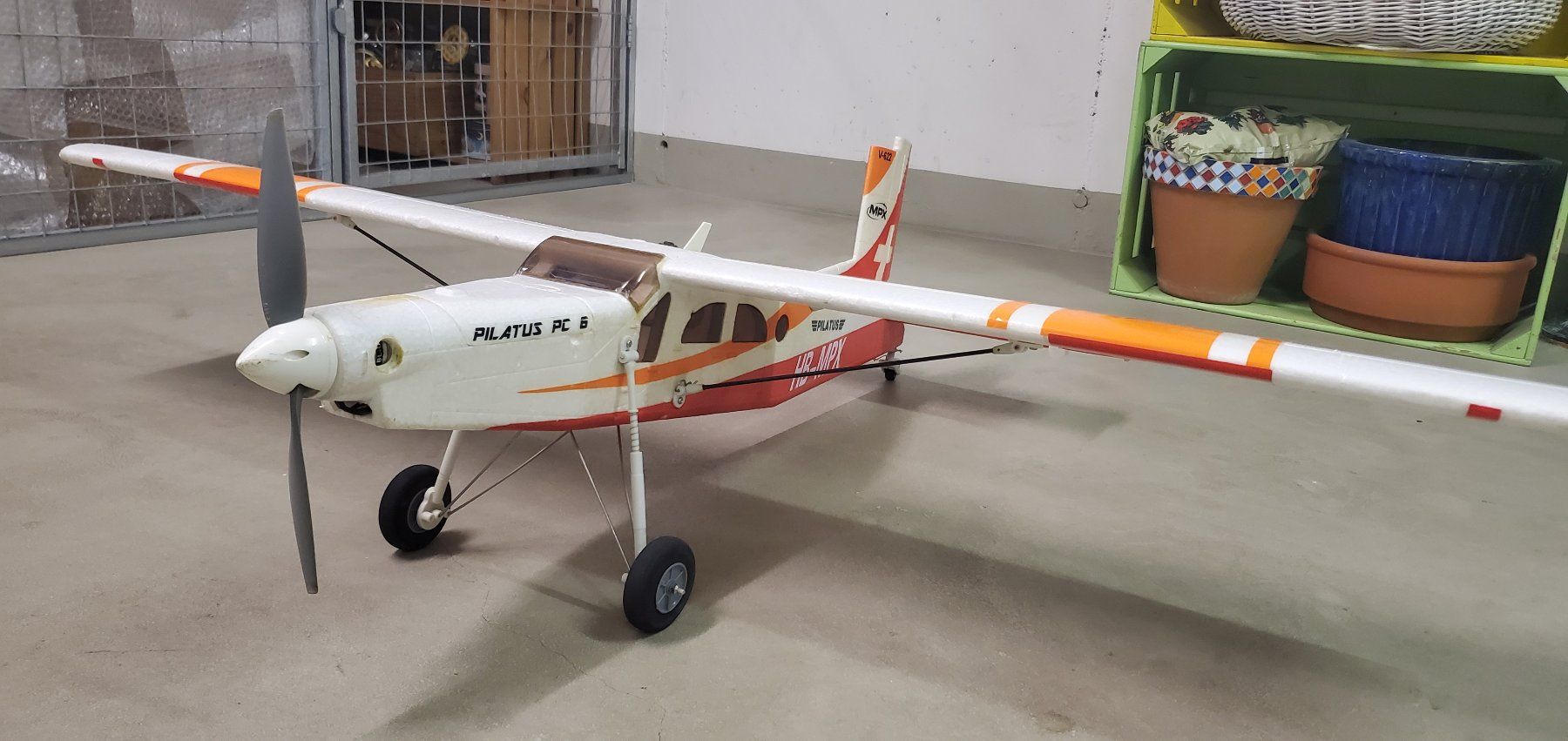 Multiplex RC Kits de montage: Pilatus PC 6 von MULTIPLEX - ready to fly – D'occasion à Horgen par Cmariposa 1