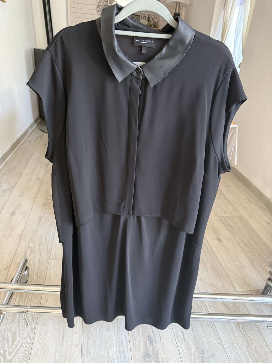Tuniken: Robe/tunique noire élégante taille 50 – Gebraucht aus Nuvilly von smi_6qtk