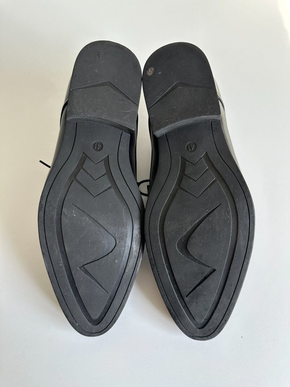 Herrenschuhe: Herren Halbschuh schwarz Grösse 41 – Gebraucht aus Zürich von anporio
