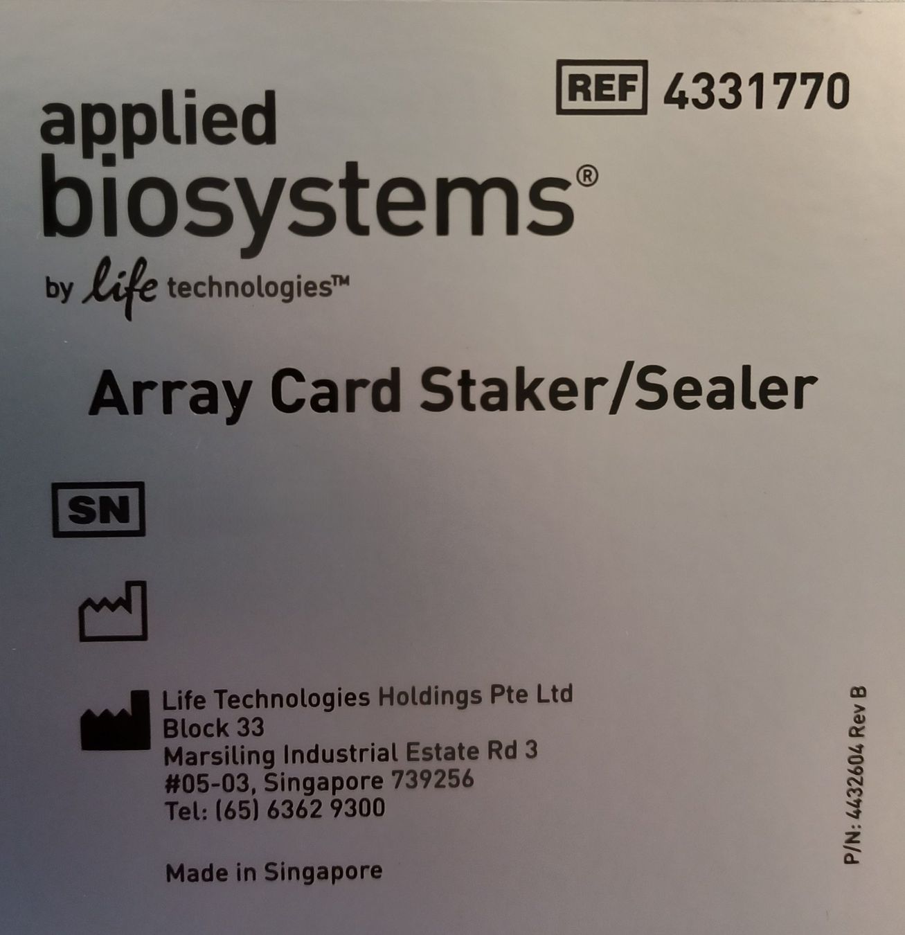 Accessori da laboratorio: Life Technologies Array Card Staker/Sealer – Usato da Niederdorf venduto da LeptonAG_Labor 7