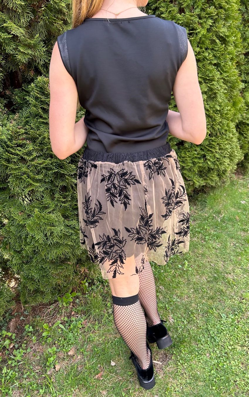 Jupes: Gonna con Elastische Taille di tulle – Neuf (Voir description) à Gordevio par LanaZimm 2