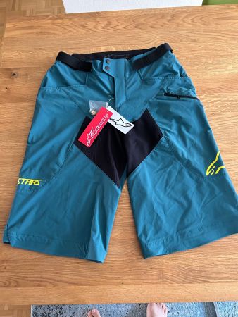 Fahrrad Shorts - Neue - Gr.48 Stretch material