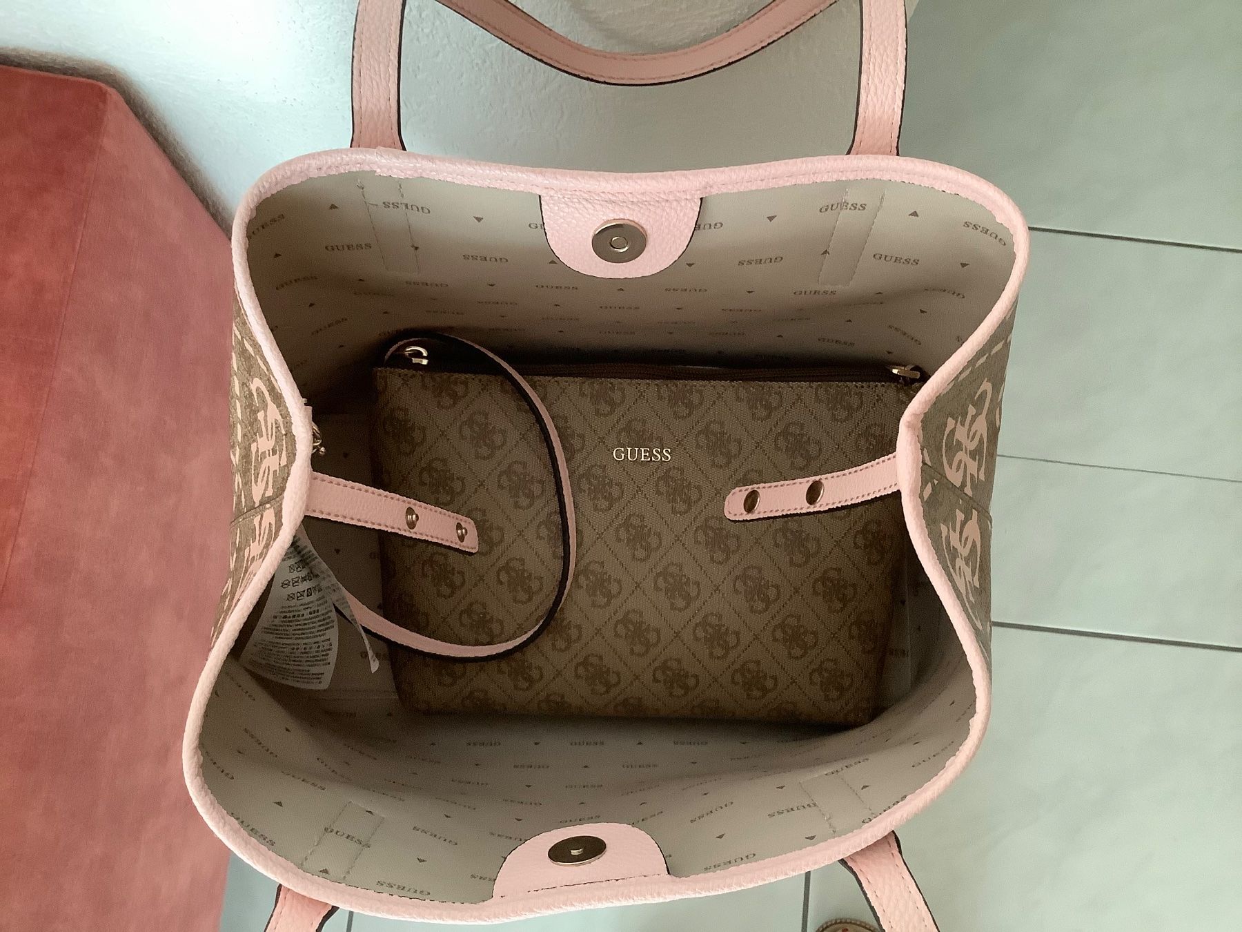 Guess Borse da donna: GUESS Tasche NEU – Nuovo e nell'imballaggio originale da Aegerten venduto da G7unit 3