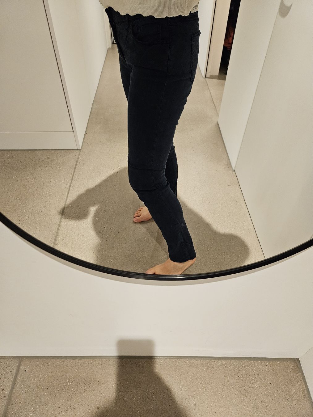 Pantaloni: Wunderwerk "Josy" High Flex pants, navy Blue, Size 29 – Usato da Thalwil venduto da Sarah_Van_Nevel 1