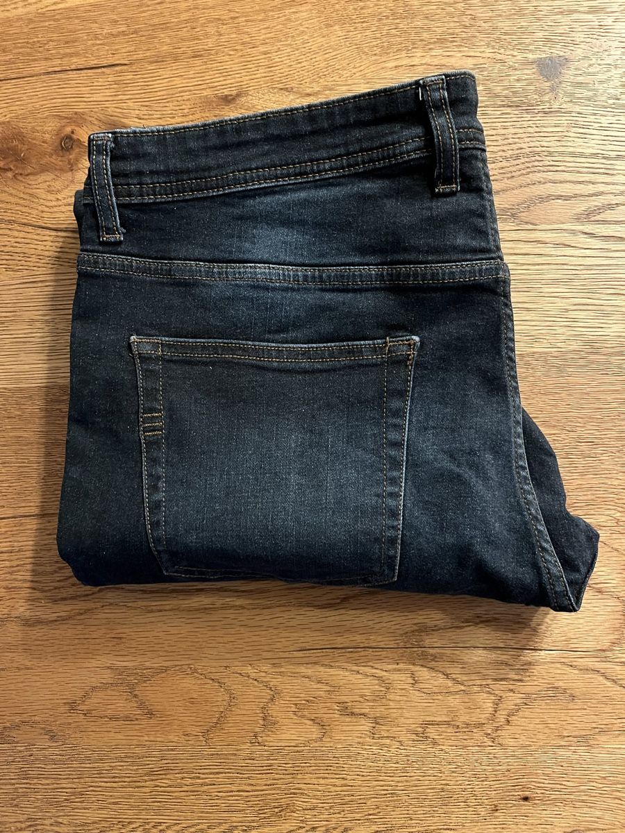 Jeans: Jeans – Nuovo (secondo la descrizione) da Schliern b. Köniz venduto da medion3098 1