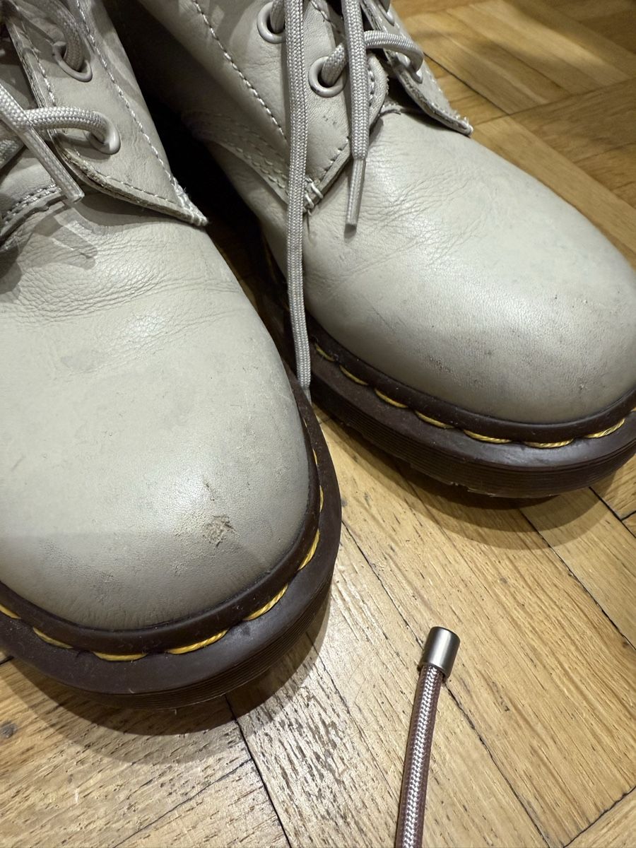 Dr. Martens Scarpe da donna: Dr. Martens PASCAL Gr. 41(40) graubeige, super Zustand – Usato da Würenlos venduto da Style_lounge 4