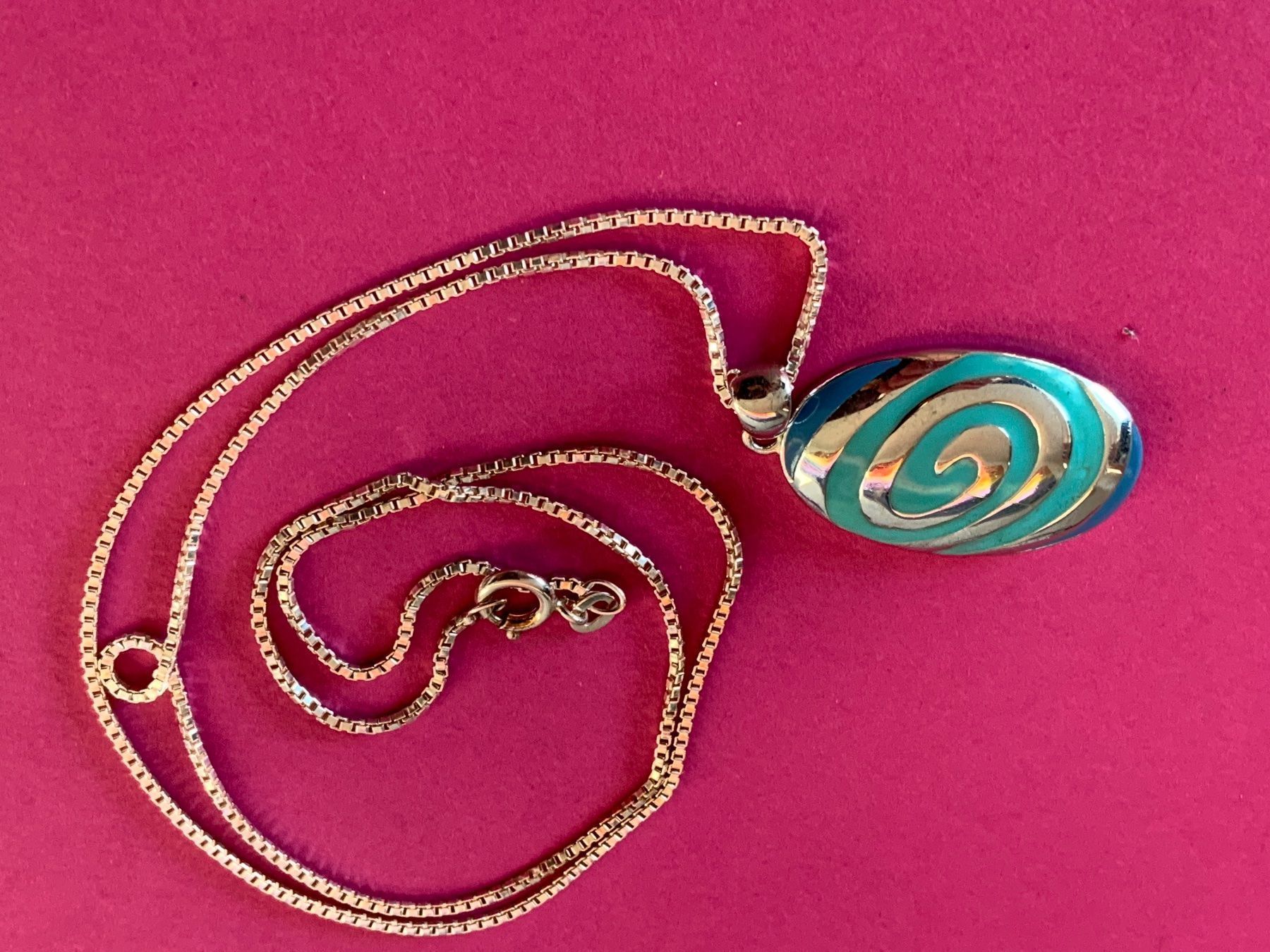 Catenine: Silberkette mit farbiger Spirale (55cm) – Usato da Laufen venduto da Trendmarket 5