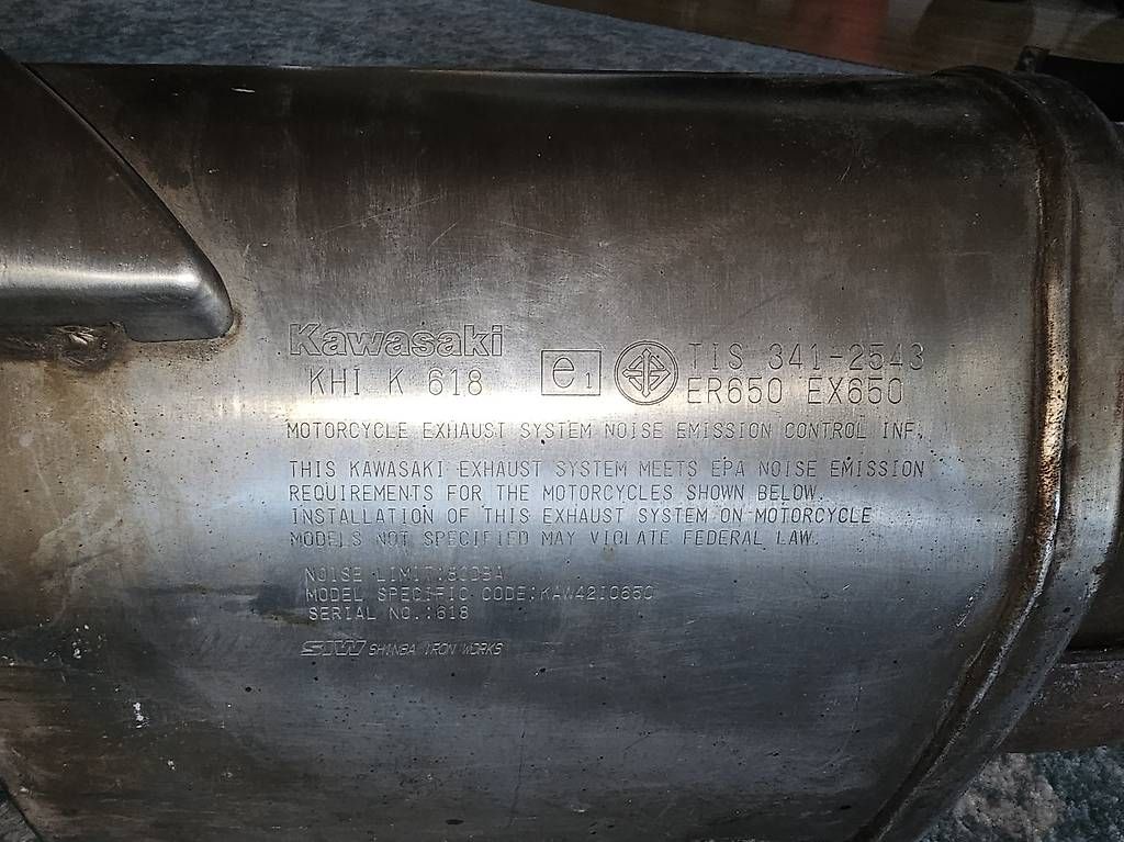 Sistemi di scarico: Kawasaki Auspuff – Usato da Alpnach Dorf venduto da Emiel123 2