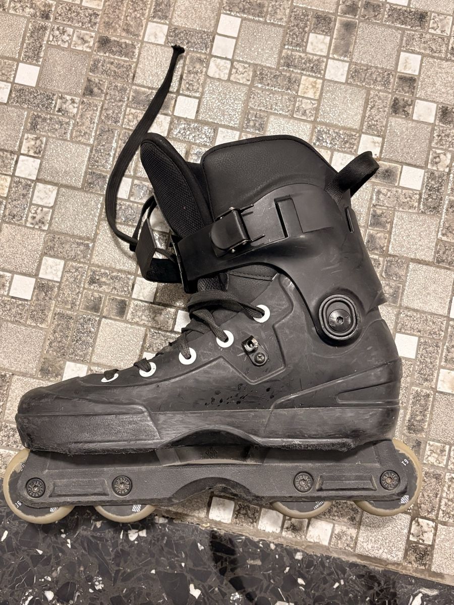 Patins à roul. & inline: Aeon Rollerblade 41  – D'occasion à Zermatt par cch_hcp5 2