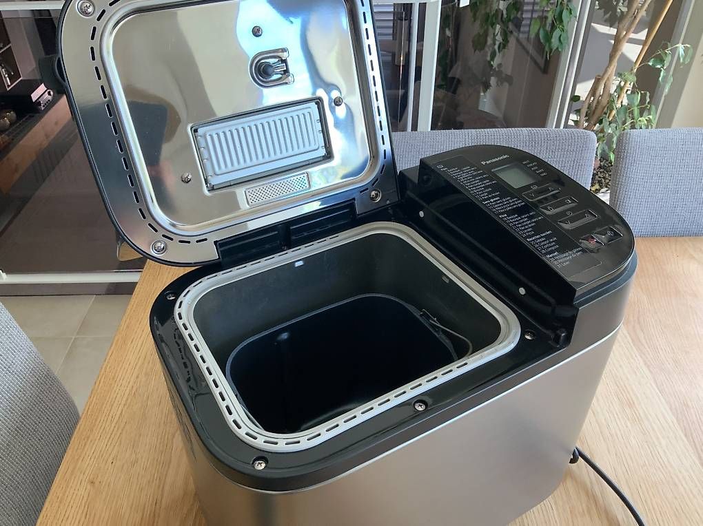 Appareils de cuisine: Machine à Pain - Panasonic SD-YR2550 – D'occasion à Satigny par Sansousha