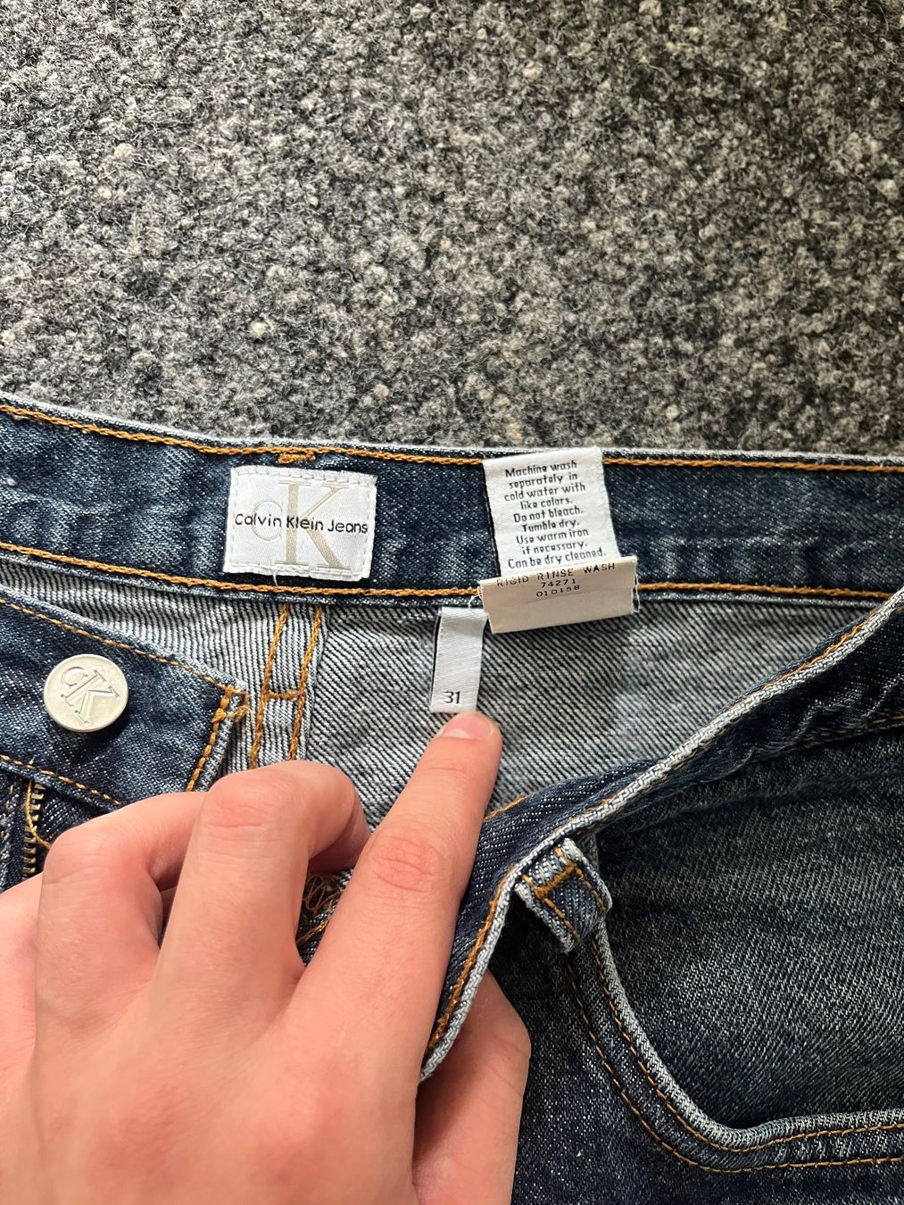 Calvin Klein Jeans: Calvin Klein Jeans Grösse 31 – Usato da Winterthur venduto da ali11yah 1