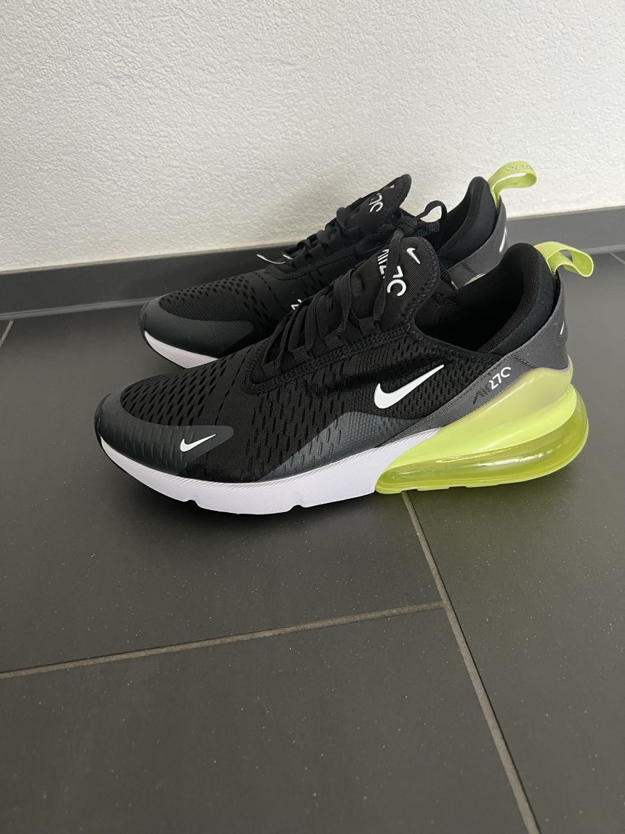 Nike Scarpe da uomo: Nike Air Max 270 – Nuovo e nell'imballaggio originale da Holziken venduto da 181281 5