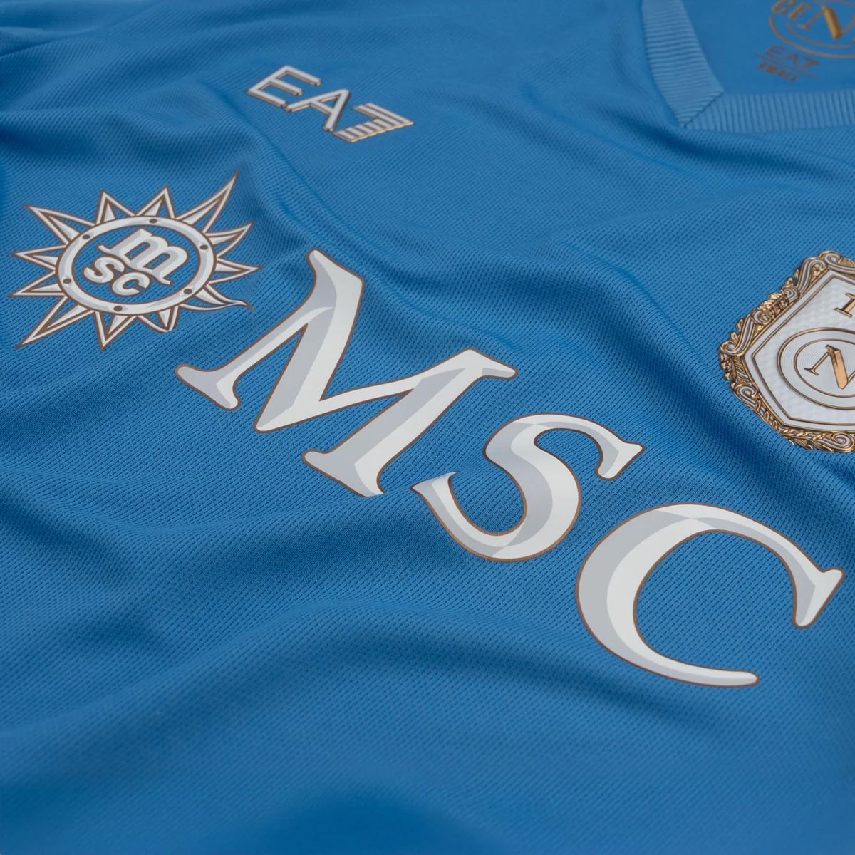 Canottiere & Pantaloni: Napoli Jersey 2026 100% Original – Nuovo e nell'imballaggio originale da Schönenbuch venduto da Amaradona 9