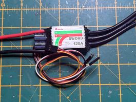 Sunrise SWORD 120A mit Programmierkarte