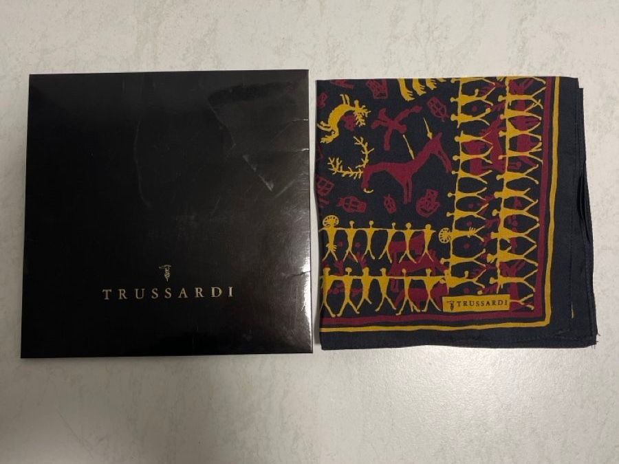 Sciarpe: Trussardi Herren Taschentuch – Nuovo e nell'imballaggio originale da Wangen b. Olten venduto da break72 6