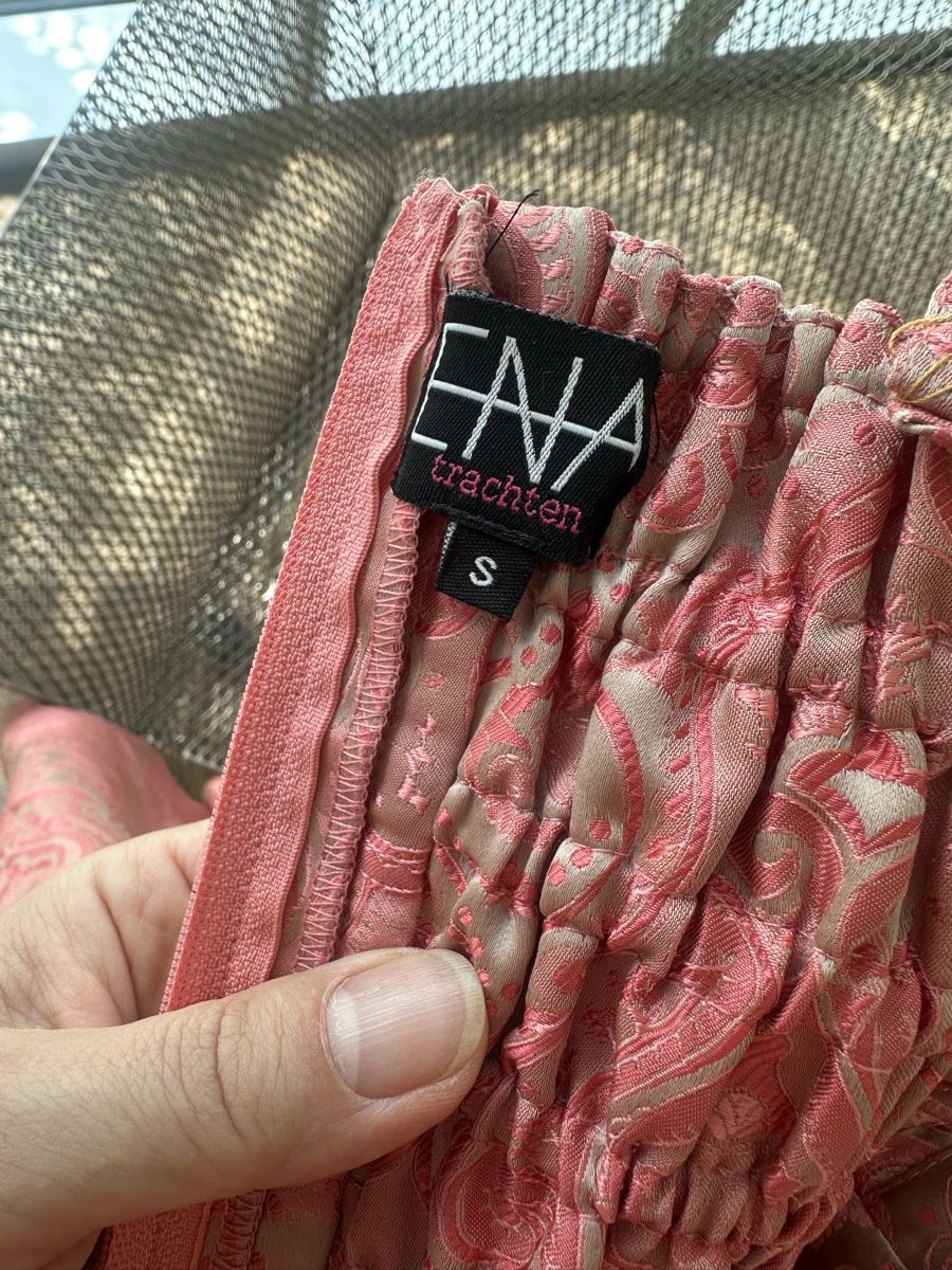 Robes: ENA Trachten Gr. 34 Dirndl – D'occasion à Miège par GenuineY 3