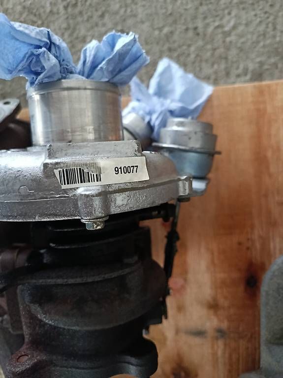 Tutti pezzi di ricambio auto: Turbolader komplett Trafic Vivaro Primastar – Usato da Hunzenschwil venduto da ica_p6c2
