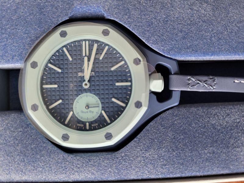 Swatch Uhren: Swatch - Royal Pop - Lan Ba – Neu und originalverpackt aus Stans von Barbob66 2