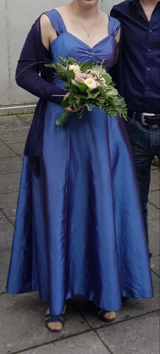 Vestiti: Kleid lang blau – Usato da Affoltern BE venduto da nara14 1